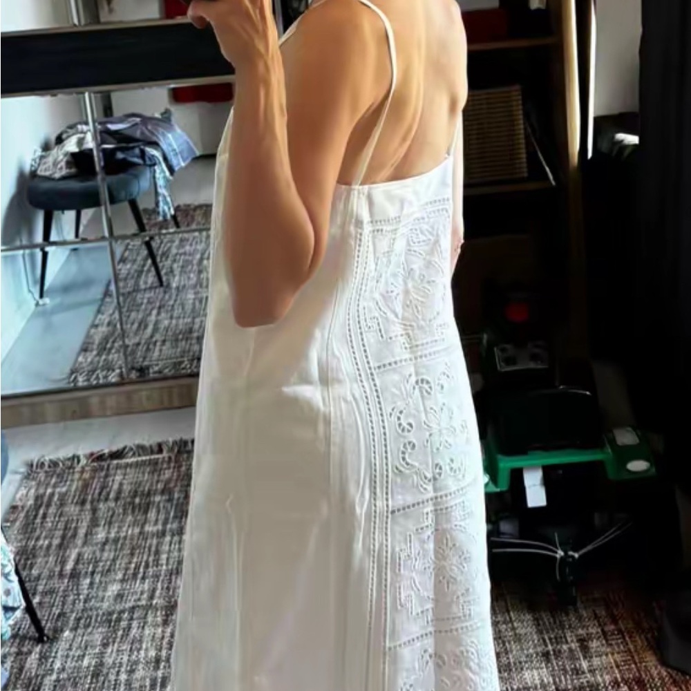 Zara White Embroidered Maxi Dress - Picture 3 of 4